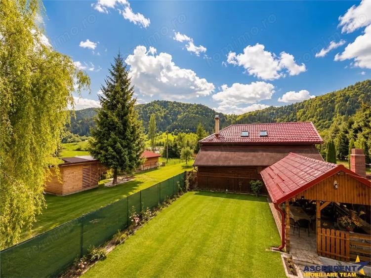 Casă cu Teren 390 Mp în Lunca
