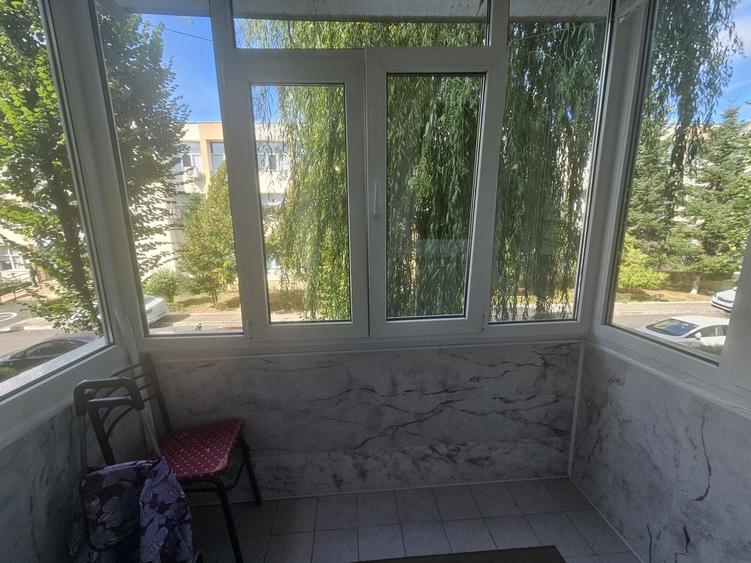 Apartament cu 4 camere decomandat în Exercițiu