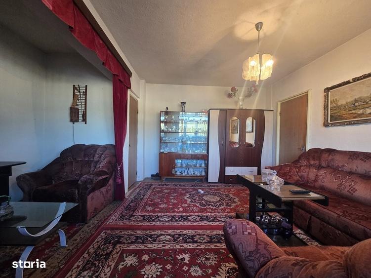 Apartament cu 2 camere semidecomandat în Central