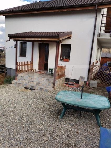 Casă individuală cu 4 camere cu Teren 356 Mp în Sânnicoară