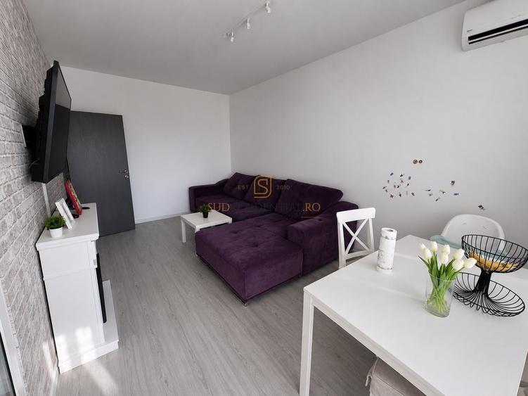 Apartament 2 camere de vanzare, decomandat, acces facil la metrou - 2