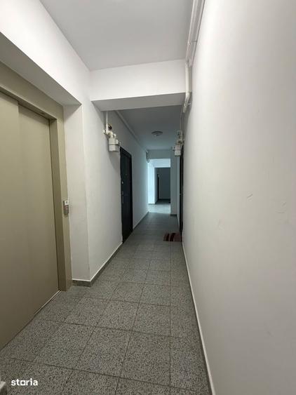 Garsonieră decomandată, mobilată în Militari