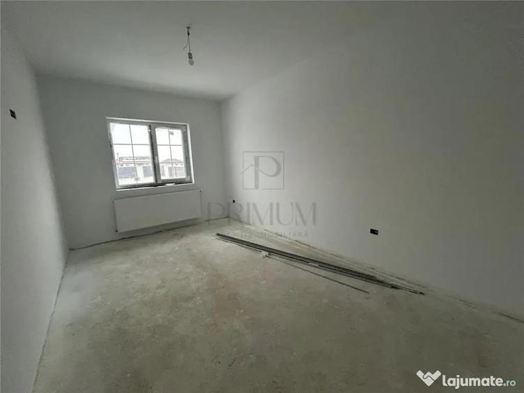 Casă cu 3 camere cu Teren 463 Mp în Șag