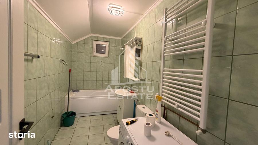Apartament cu 2 camere decomandat în Girocului