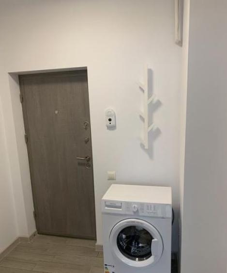 Apartament cu 2 camere semidecomandat, mobilat în Păcii