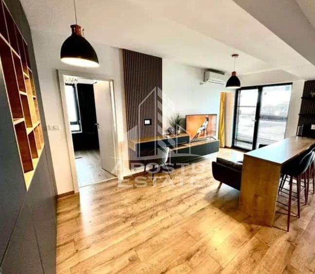 Apartament cu 2 camere semidecomandat, mobilat în Lipovei