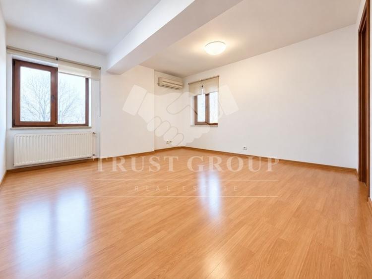 Apartament cu 3 camere decomandat în Cișmigiu