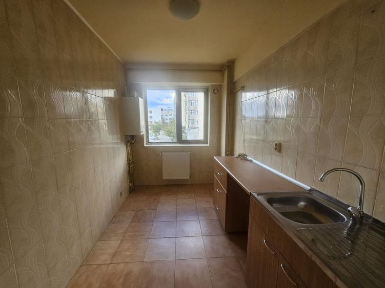 Garsonieră decomandată în Trivale
