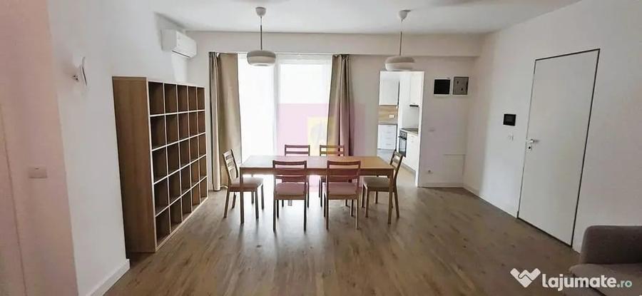 Apartament cu 4 camere decomandat în Ultracentral