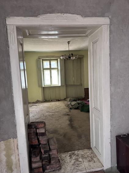 Casă cu 3 camere în Gelu