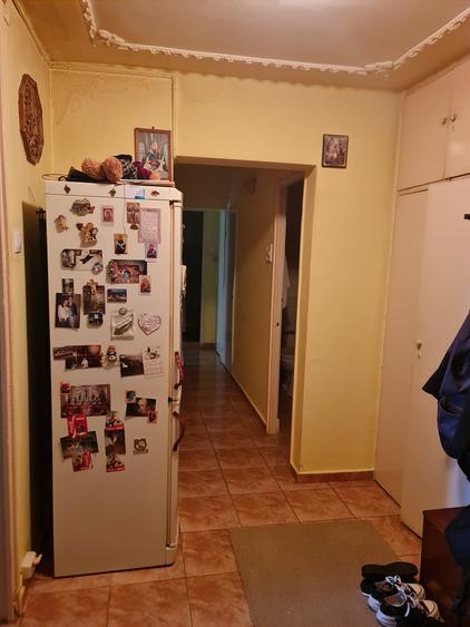 AP. 3 CAM. DEC., CENTRALA PROPRIE, BLOC '84 - 3