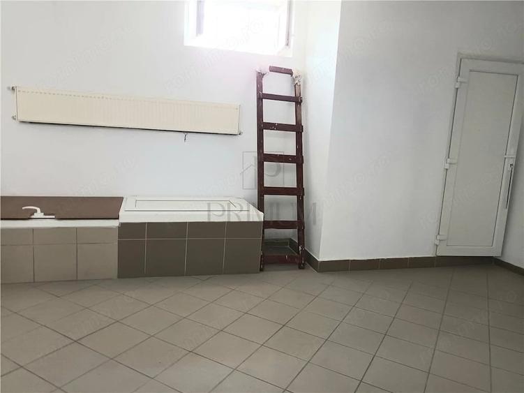 Spațiu comercial, de 70 mp, în Lipovei