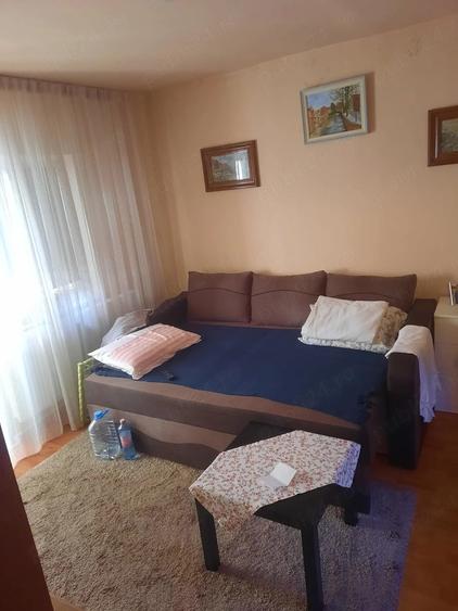 Garsonieră decomandată în Exterior Vest