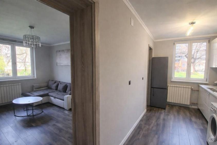 Apartament cu 3 camere decomandat în Rogerius
