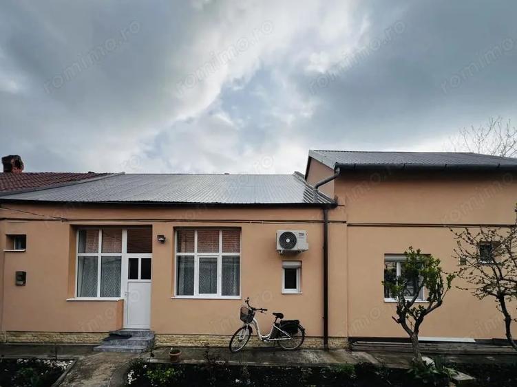 Casă cu 4 camere cu Teren 105 Mp în Lunei