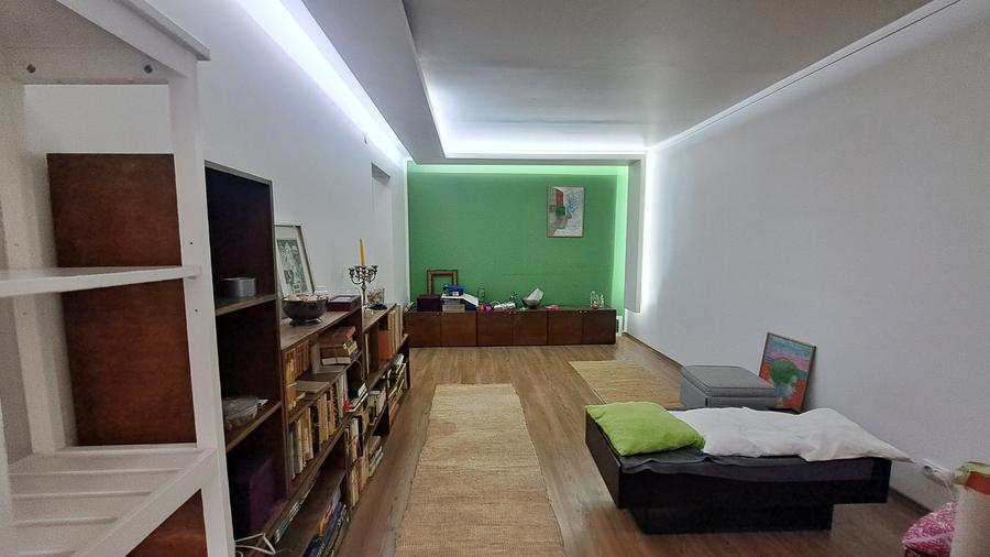 Apartament cu 3 camere decomandat în Militari