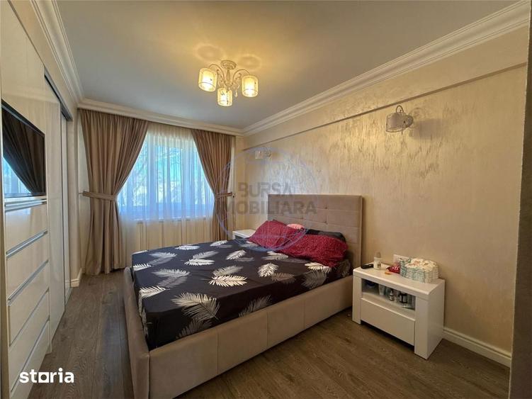 Apartament cu 4 camere decomandat în Ultracentral