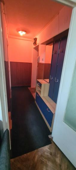 Apartament cu 2 camere semidecomandat în Exterior Vest