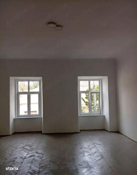 Oaza de liniste apartament ultracentral cu gradina proprie si parc - 7