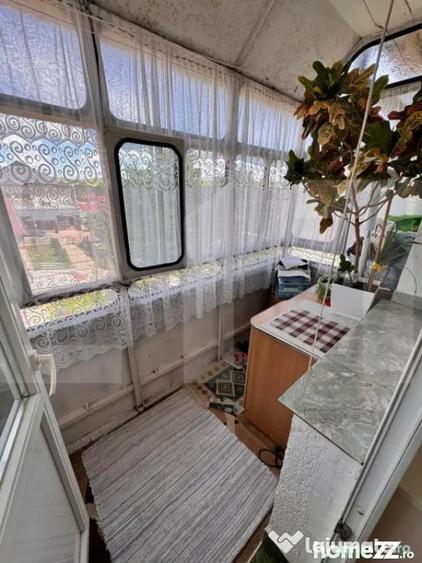 Apartament cu 2 camere semidecomandat în Trușești