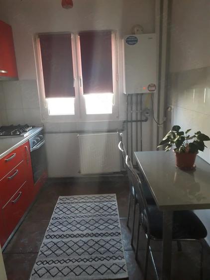 Apartament cu 2 camere decomandat în Gheorghe Lazăr