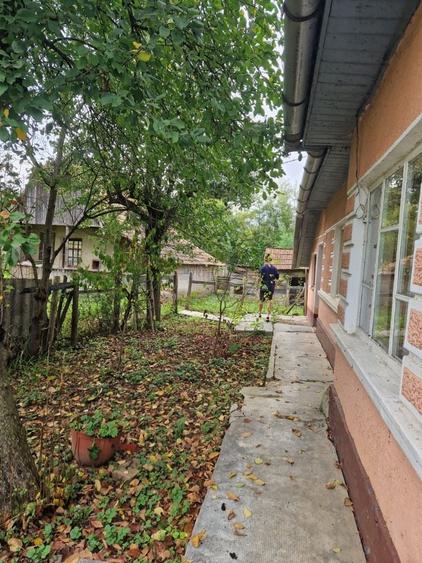 Casă cu 3 camere în Mărășești