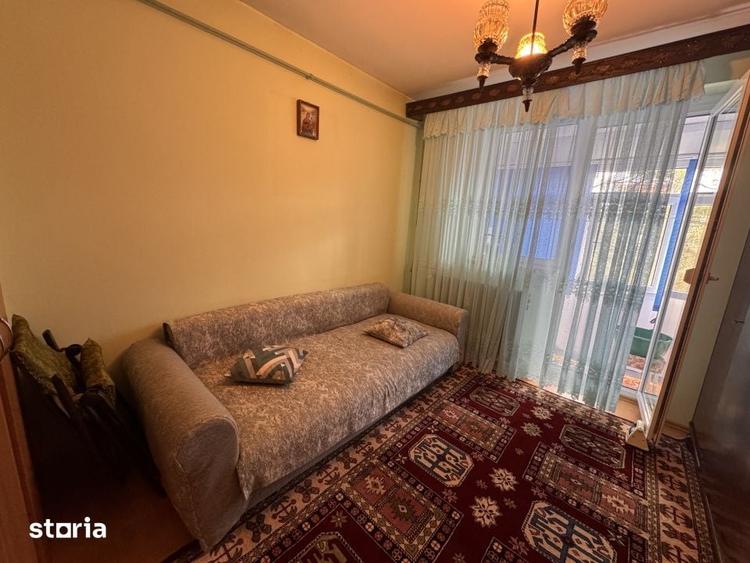 Apartament cu 3 camere decomandat în Lăpuș Argeș