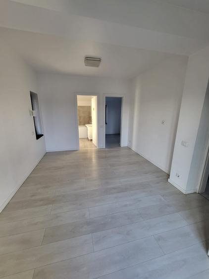 Casă individuală cu 4 camere cu Teren 379 Mp în Balotești