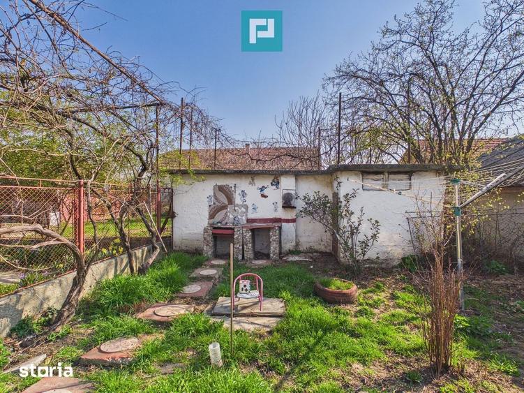 Casă cu 3 camere cu Teren 715 Mp în Macea