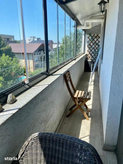 Apartament cu 3 camere în Vitan