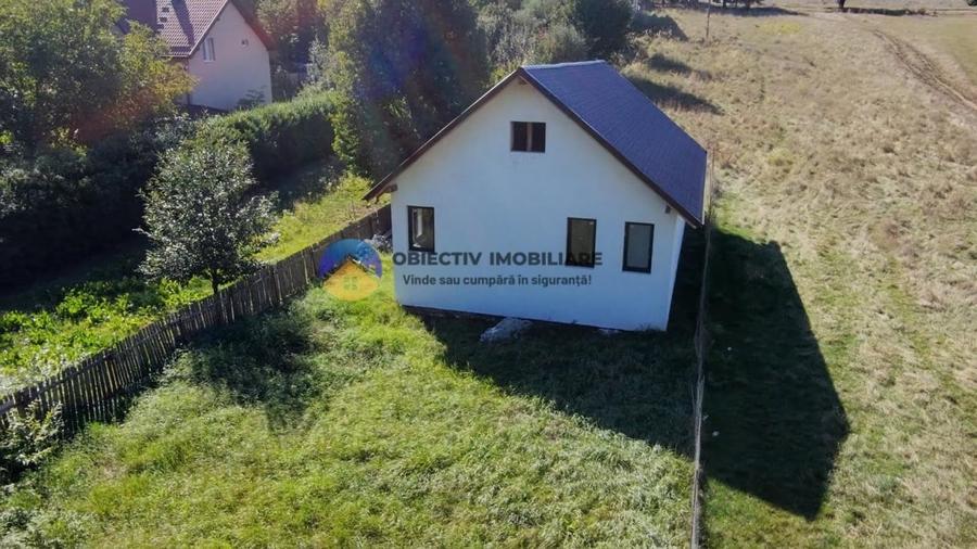 Casă cu 3 camere cu Teren 1400 Mp în Ciritei