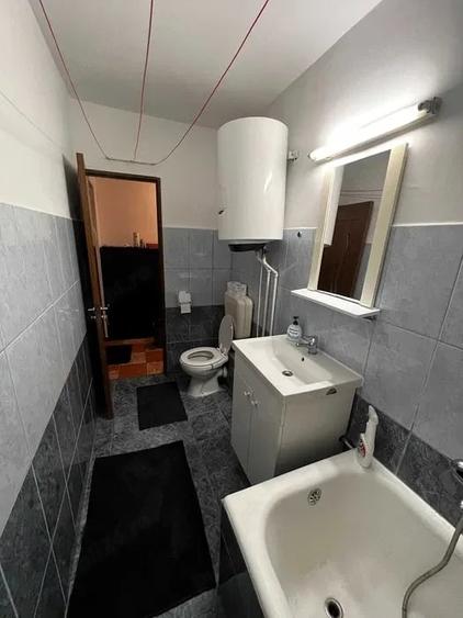 Garsonieră decomandată în Basarabia