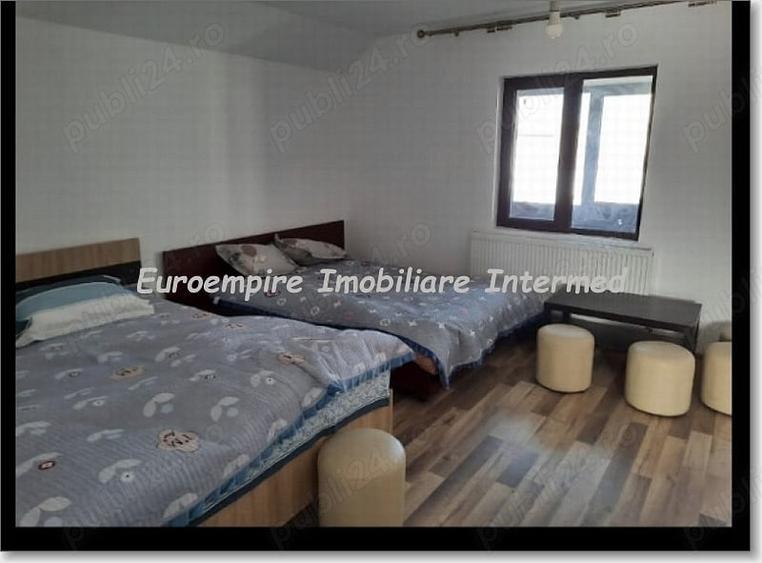 Casă cu 6 camere cu Teren 400 Mp în Central
