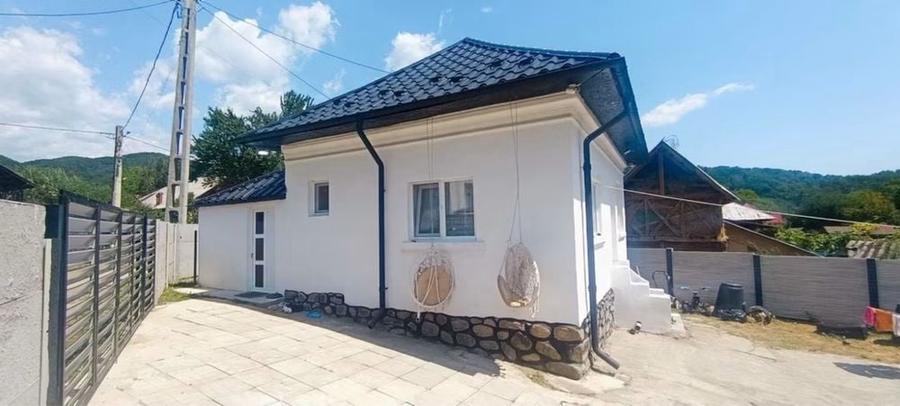 Casă cu 2 camere în Mușătești