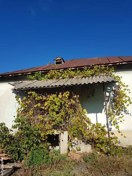 Casa ?i teren de vanzarea. - 1