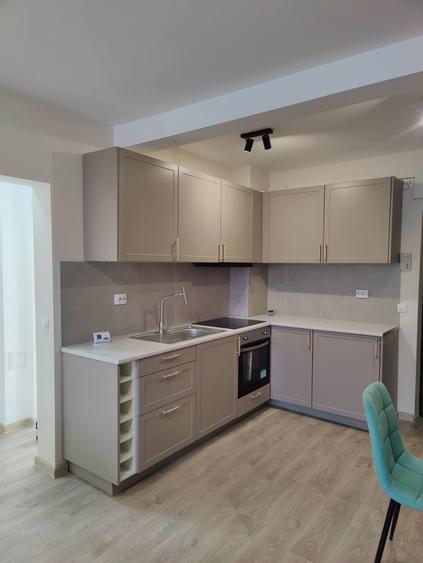 Apartament cu 2 camere decomandat în Vlahuță