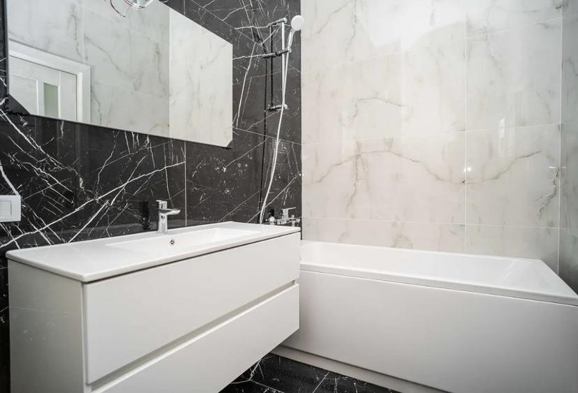Apartament cu 3 camere decomandat în Păcurari
