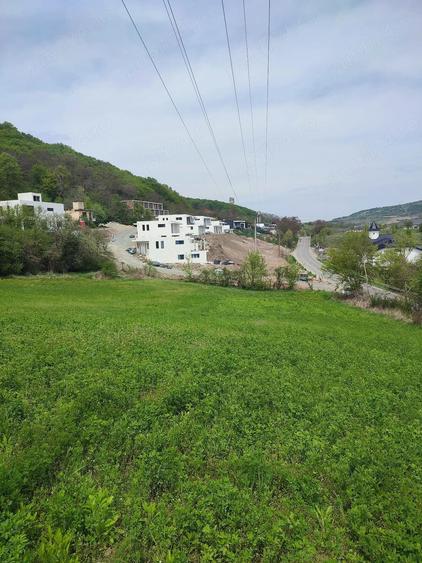 Teren de 1100 mp, în Popești