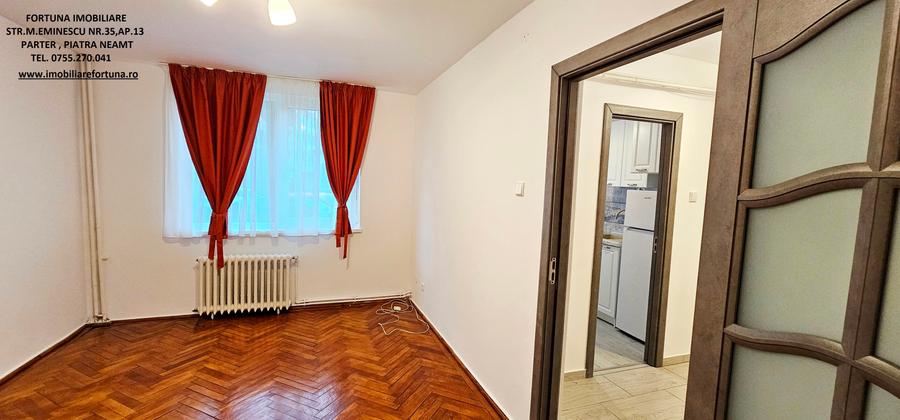 Garsonieră decomandată în Central