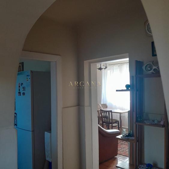 Casă individuală cu 2 camere cu Teren 10126 Mp în Jibou