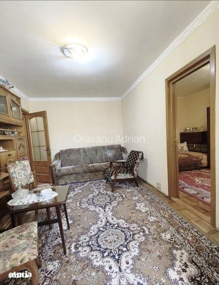 Apartament Mangalia 2 camere semidec. cu balcon si bucatarie separata