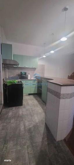 Casă cu 5 camere cu Teren 250 Mp în 1 Mai