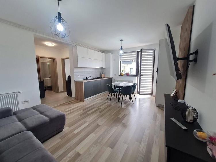 Apartament cu 2 camere semidecomandat în Central