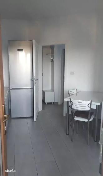 Apartament cu 2 camere decomandat în Miroslava