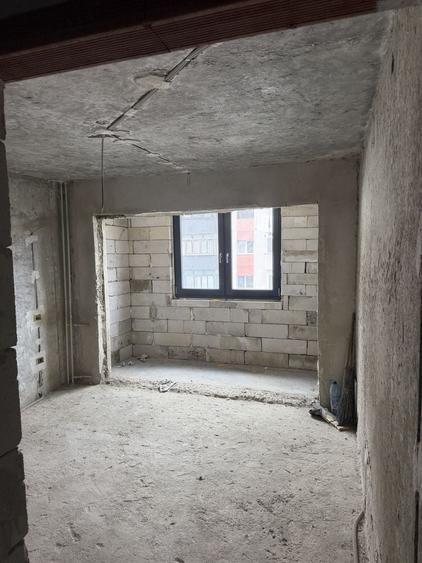 Apartament cu 4 camere în Central