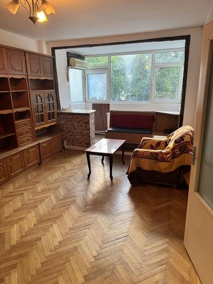 Apartament cu 2 camere nedecomandat în Țiglina 1