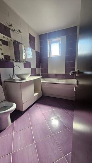 Apartament cu 2 camere semidecomandat în Florești