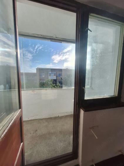 Apartament cu 2 camere nedecomandat în Central