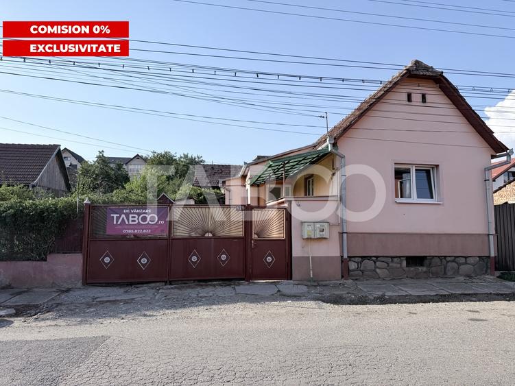 Casă individuală cu 3 camere cu Canalizare în Șura Mare