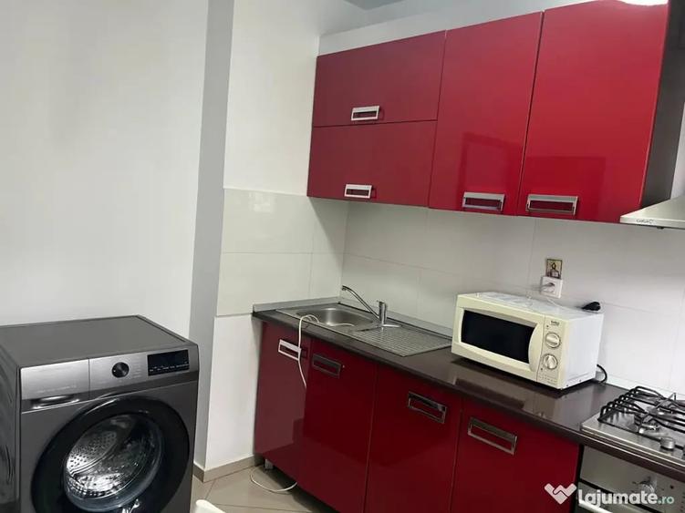 Apartament cu 2 camere decomandat în Drumul Taberei